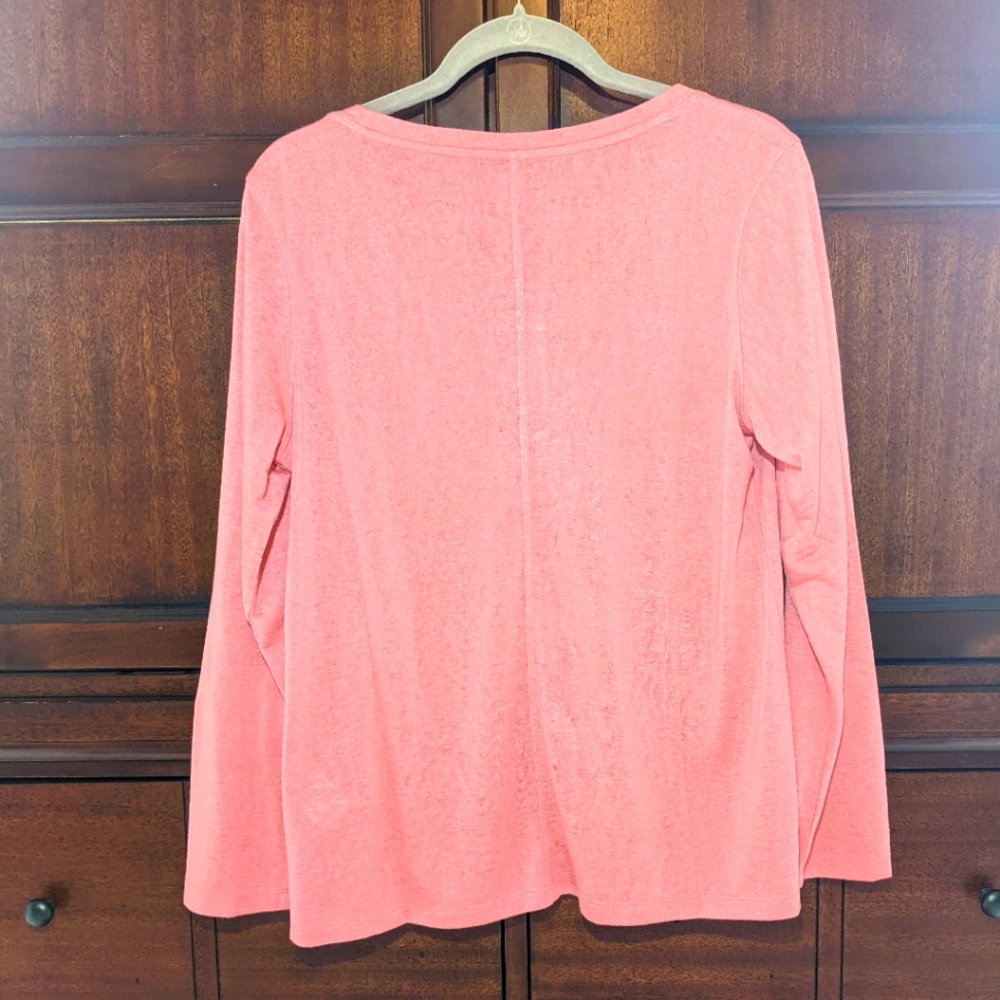 Gap Long Sleeve Tee - Picture 3 of 10